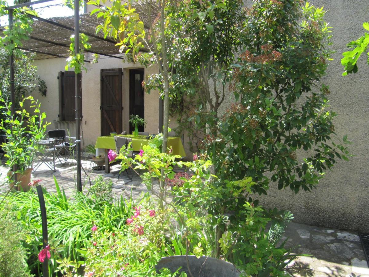 Apiflore Garéoult Extérieur photo