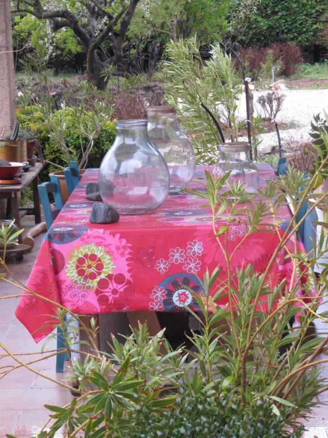 Apiflore Garéoult Extérieur photo